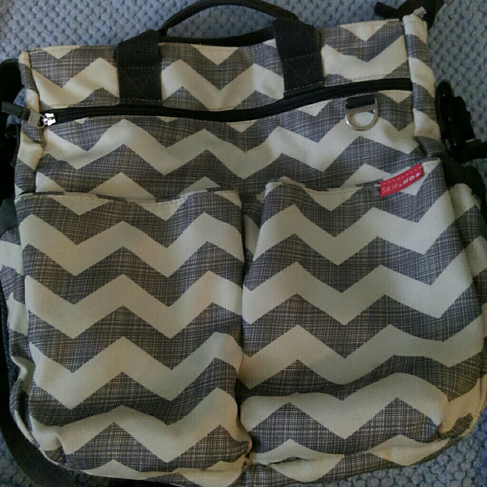 Skip hop diaper bag